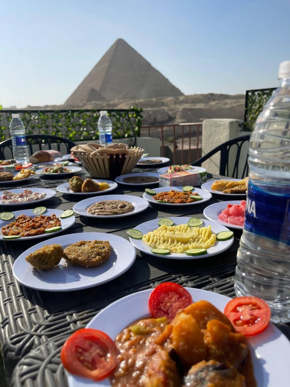 Solima Pyramids Inn Kafret el-Gabal Екстериор снимка