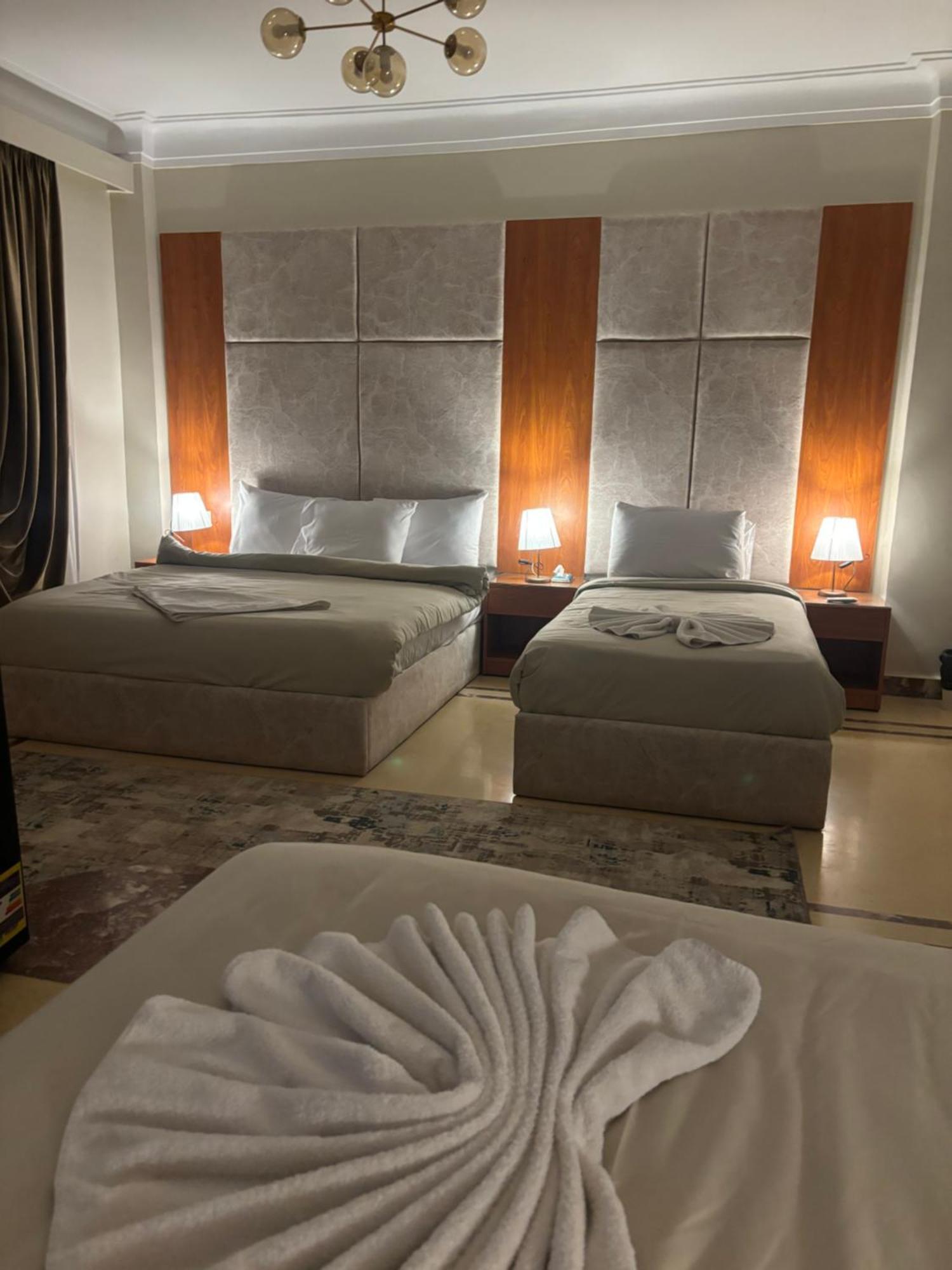Solima Pyramids Inn Kafret el-Gabal Екстериор снимка