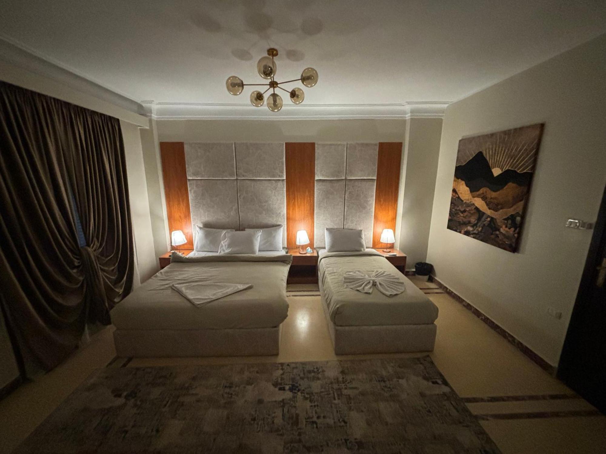 Solima Pyramids Inn Kafret el-Gabal Екстериор снимка
