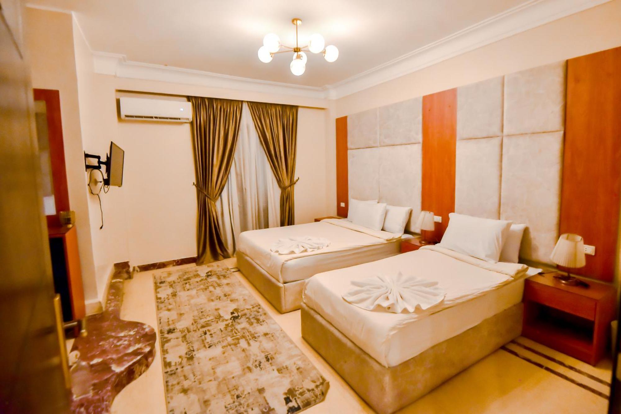 Solima Pyramids Inn Kafret el-Gabal Екстериор снимка