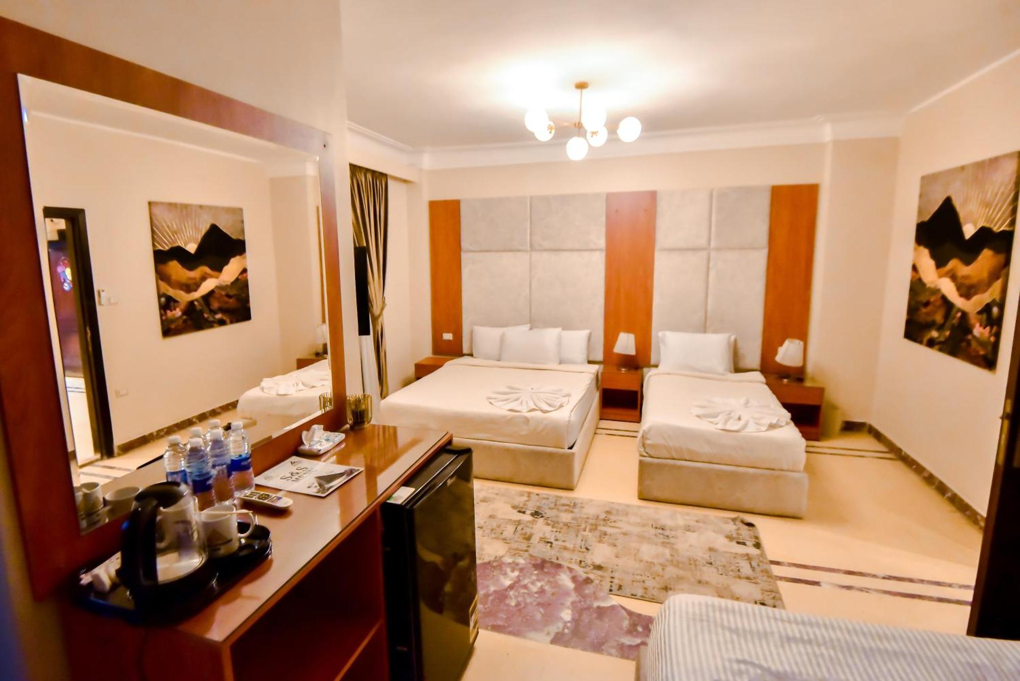 Solima Pyramids Inn Kafret el-Gabal Екстериор снимка